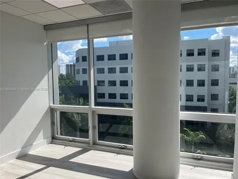20900 NE 30th Avenue Aventura FL 33180
