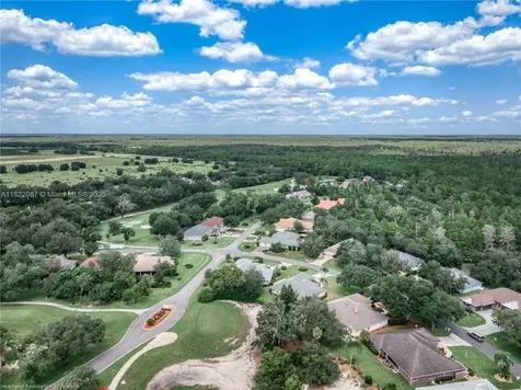 3859 Enchanted Oaks Lane Sebring FL 33875