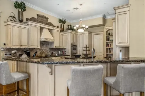 3859 Enchanted Oaks Lane Sebring FL 33875