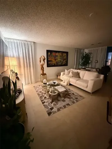850 N Miami Avenue Miami FL 33136
