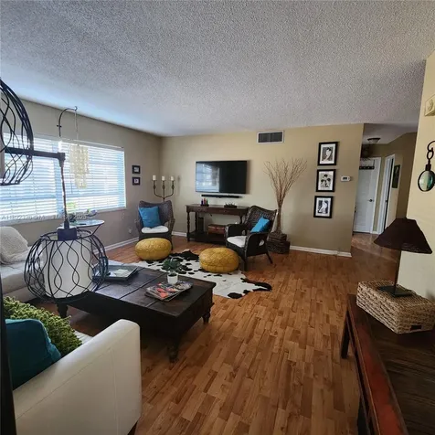 2424 NE 9th Street Fort Lauderdale FL 33304