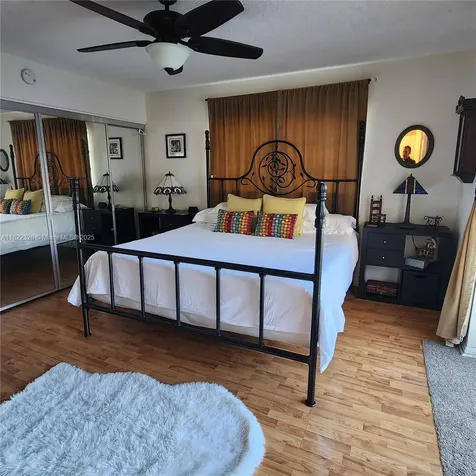2424 NE 9th Street Fort Lauderdale FL 33304