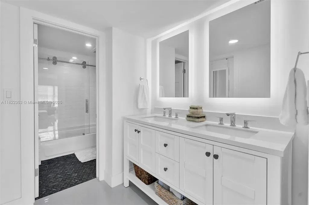 3900 Galt Ocean Drive Fort Lauderdale FL 33308