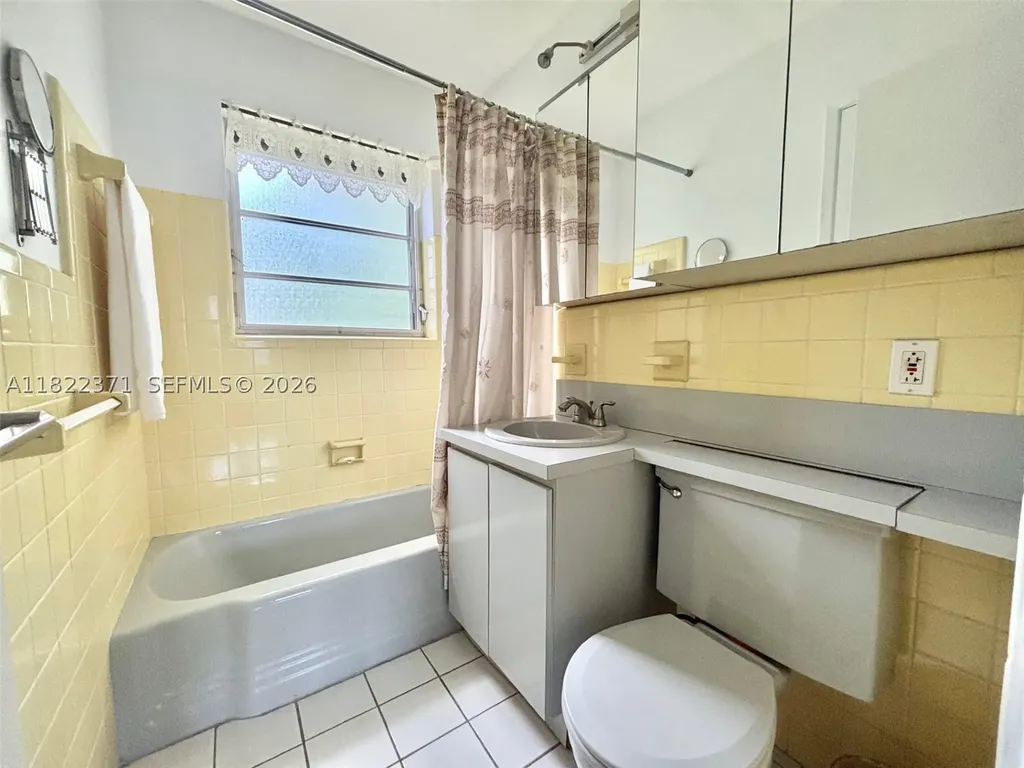 1125 SE 14th Place Fort Lauderdale FL 33316