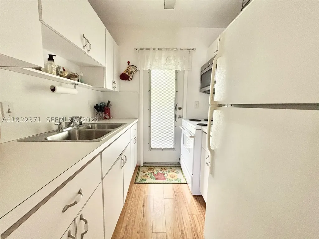 1125 SE 14th Place Fort Lauderdale FL 33316