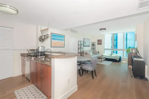 300 S Biscayne Boulevard Miami FL 33131