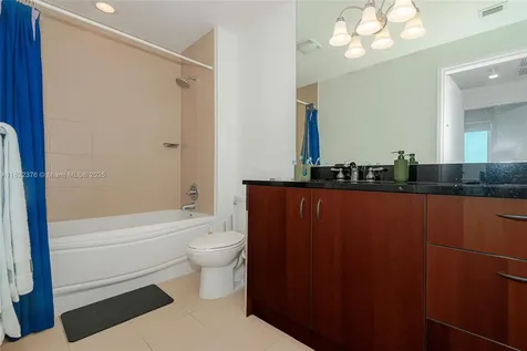 300 S Biscayne Boulevard Miami FL 33131