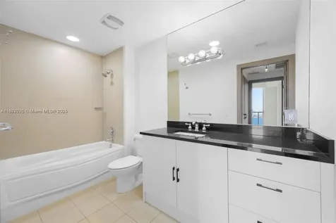 300 S Biscayne Boulevard Miami FL 33131