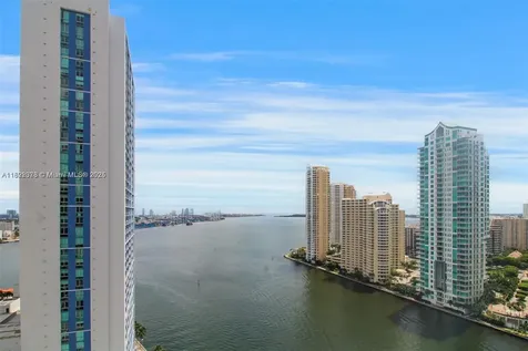 300 S Biscayne Boulevard Miami FL 33131