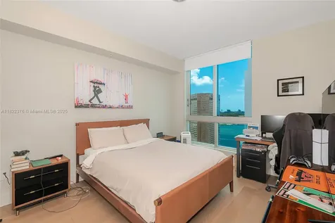300 S Biscayne Boulevard Miami FL 33131