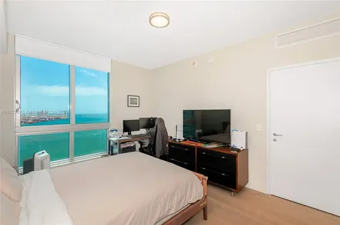 300 S Biscayne Boulevard Miami FL 33131