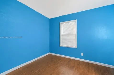 2370 NW 34th Terrace Lauderdale Lakes FL 33311