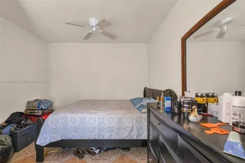 2370 NW 34th Terrace Lauderdale Lakes FL 33311