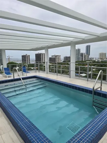 1600 SW 1st Avenue Miami FL 33129
