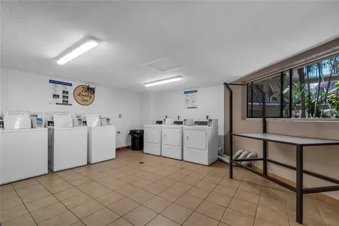 8400 SW 133rd Avenue Road Miami FL 33183