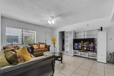 8400 SW 133rd Avenue Road Miami FL 33183