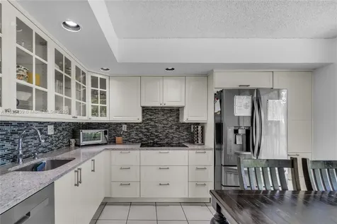 8400 SW 133rd Avenue Road Miami FL 33183