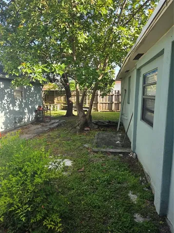 20201 SW 117th Court Miami FL 33177