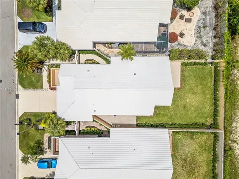 9047 Baybury Lane West Palm Beach FL 33411