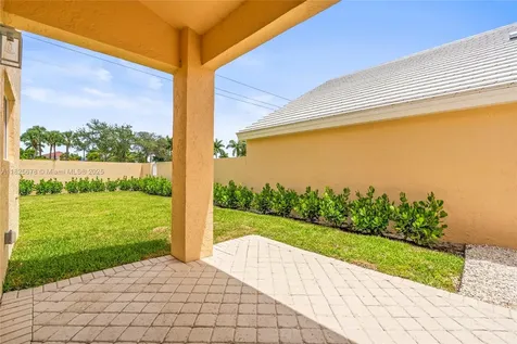 9047 Baybury Lane West Palm Beach FL 33411