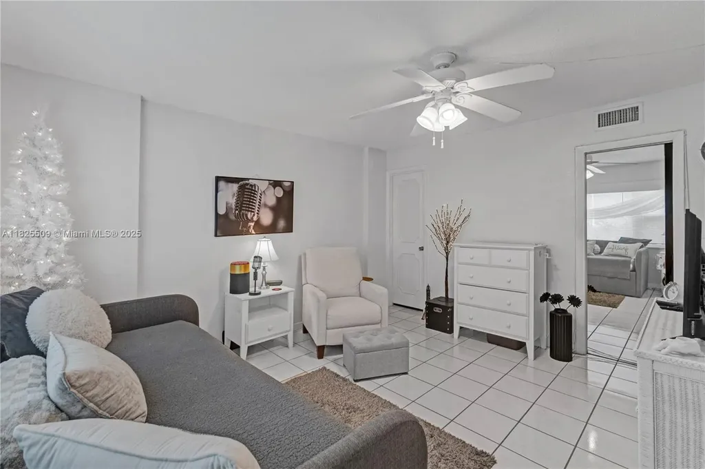 1169 Hillsboro Mile Hillsboro Beach FL 33062