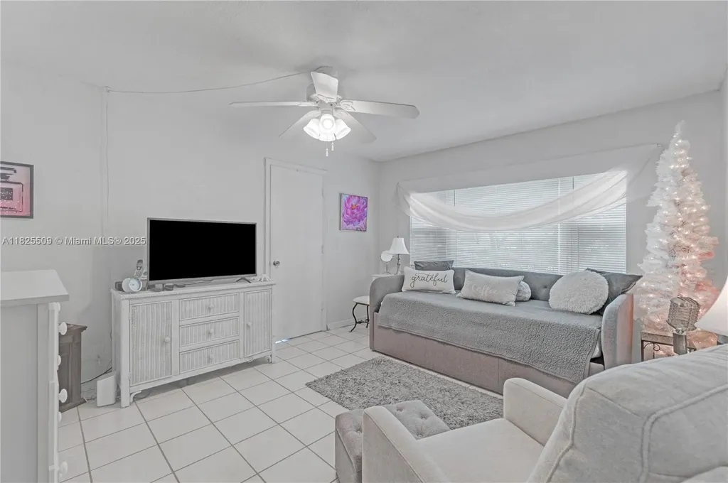 1169 Hillsboro Mile Hillsboro Beach FL 33062