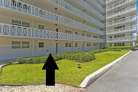 1169 Hillsboro Mile Hillsboro Beach FL 33062