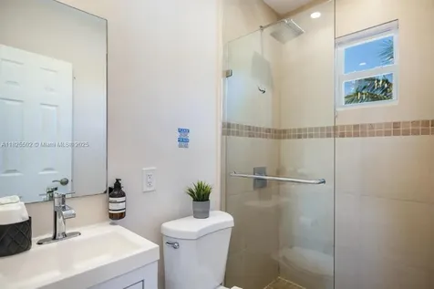 505 SE 20th Street Fort Lauderdale FL 33316