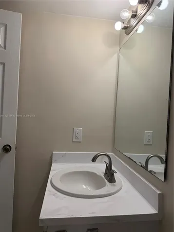 8345 Sunrise Lakes Boulevard Sunrise FL 33322