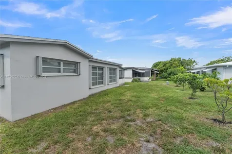 6915 NW 17th Street Margate FL 33063