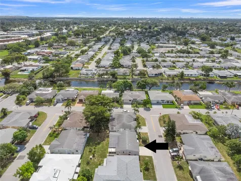 6915 NW 17th Street Margate FL 33063
