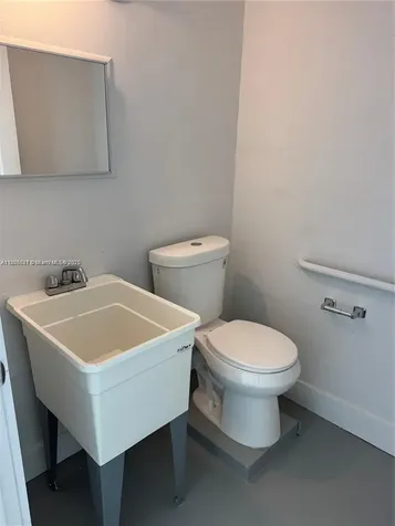 7782 NW 64th Street Miami FL 33166