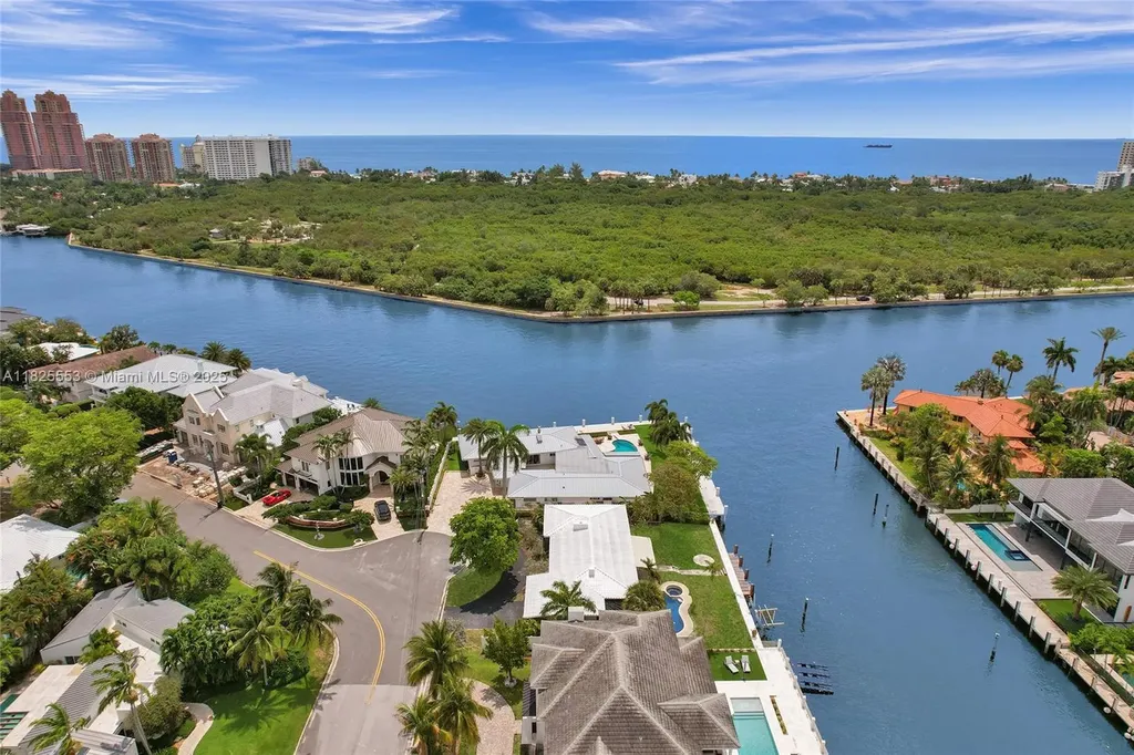 2756 NE 18th Street Fort Lauderdale FL 33305