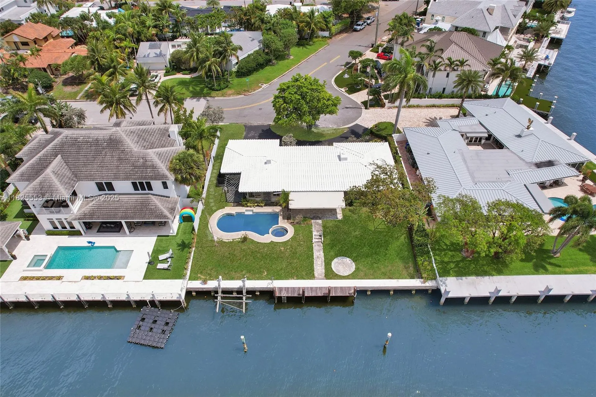 2756 NE 18th Street Fort Lauderdale FL 33305