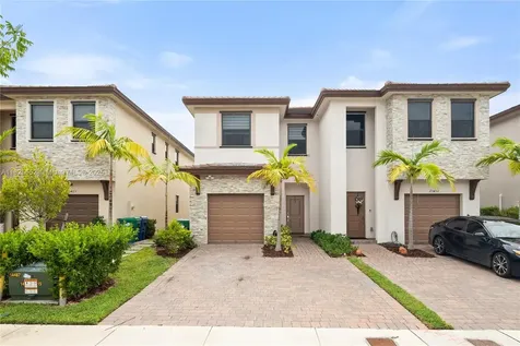 25433 SW 108th Court Homestead FL 33032