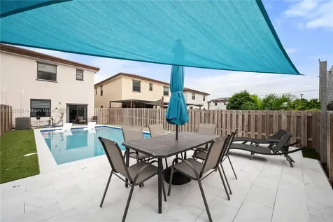 25433 SW 108th Court Homestead FL 33032