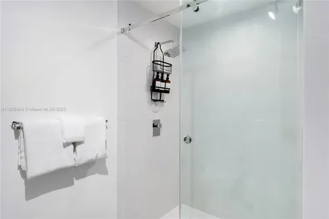 3250 NE 1st Avenue Miami FL 33137