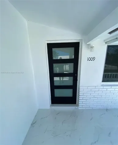 1009 Leisure Lane Boynton Beach FL 33426