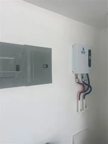 1009 Leisure Lane Boynton Beach FL 33426