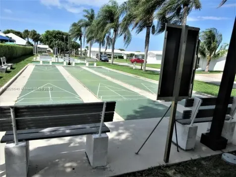 1009 Leisure Lane Boynton Beach FL 33426