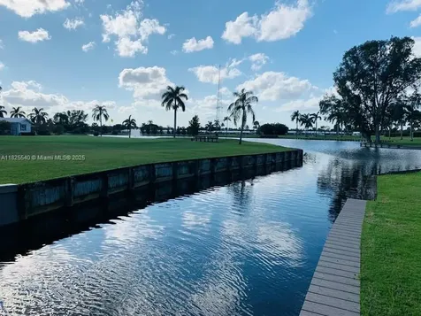 1009 Leisure Lane Boynton Beach FL 33426