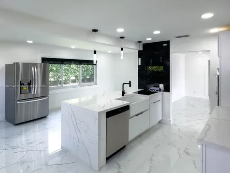 1009 Leisure Lane Boynton Beach FL 33426