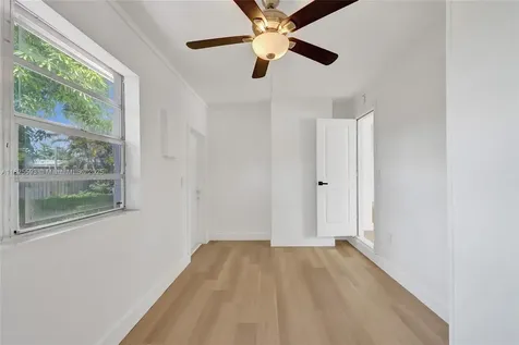 5615 Branch Street Hollywood FL 33021
