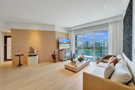 19900 E Country Club Drive Aventura FL 33180