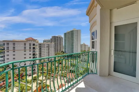 19900 E Country Club Drive Aventura FL 33180