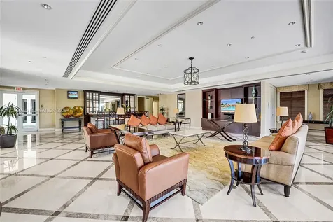 19900 E Country Club Drive Aventura FL 33180
