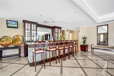 19900 E Country Club Drive Aventura FL 33180