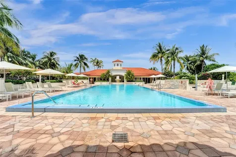 19900 E Country Club Drive Aventura FL 33180