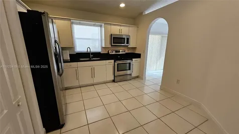 5084 NW 112th Court Doral FL 33178