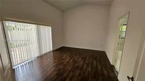 5084 NW 112th Court Doral FL 33178